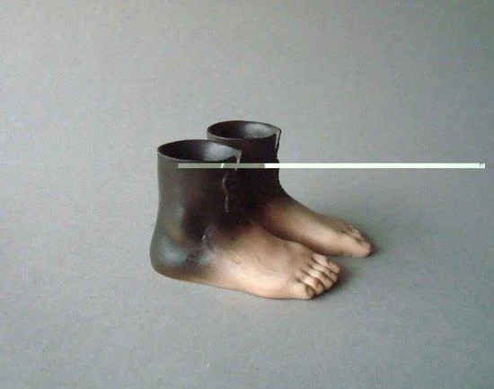FIG Le Modele rouge Magritte boek