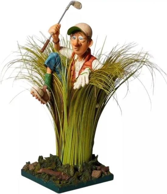 Beeldje golfer In de bunker 23x23x46 cm