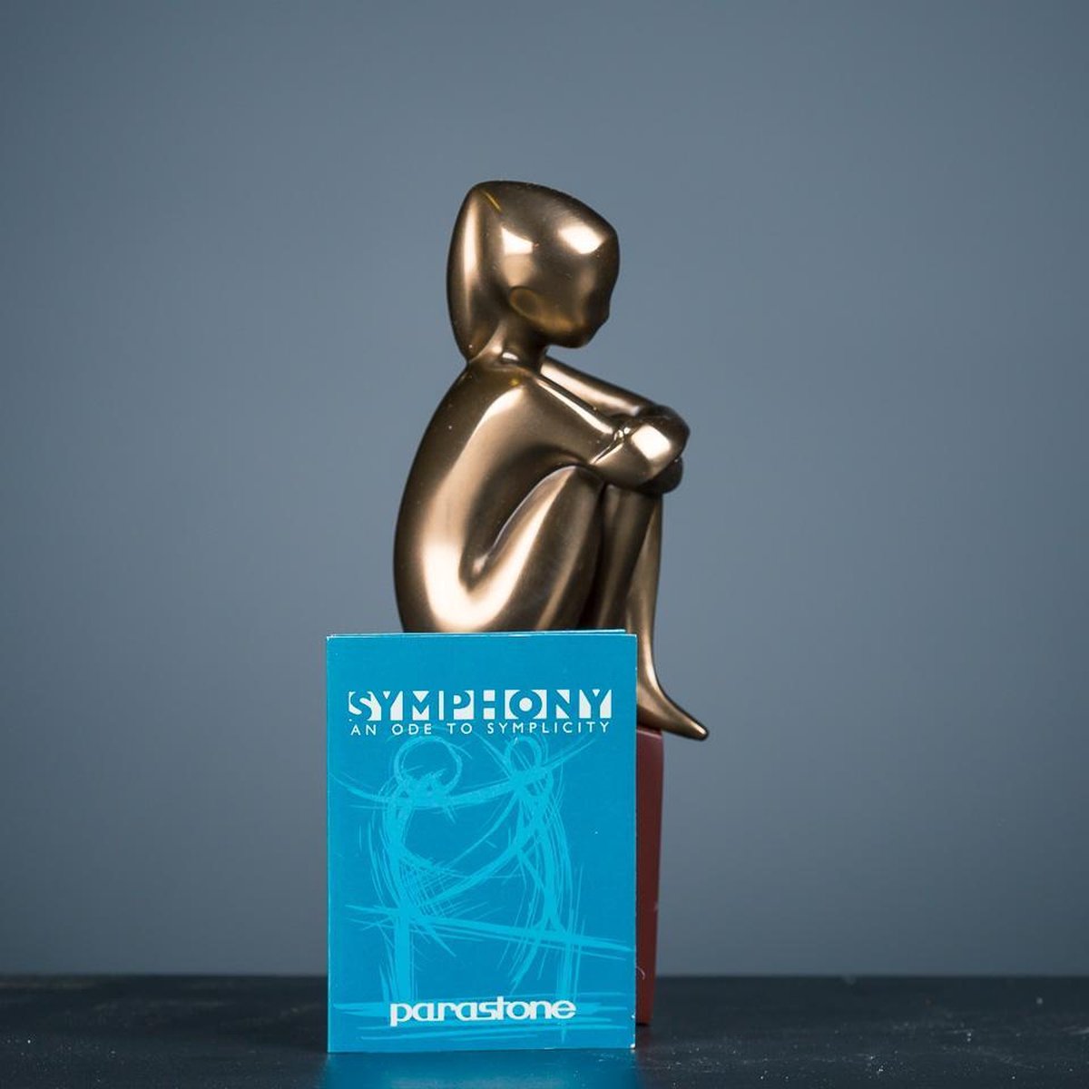 Parastone Innocente SYM04 Onschuldige Vrouw